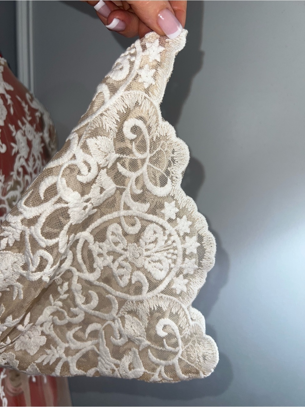 Forever 21 Sheer Lace Embroidered Long Robe Duster Creamsize Medium - Picture 7 of 11